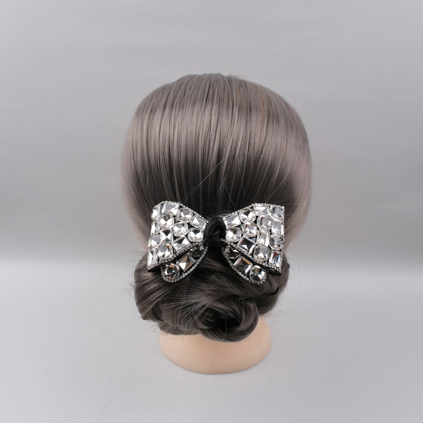 Embellished Square-Stone Hair Bow Clip – Designed for Elegant Styling