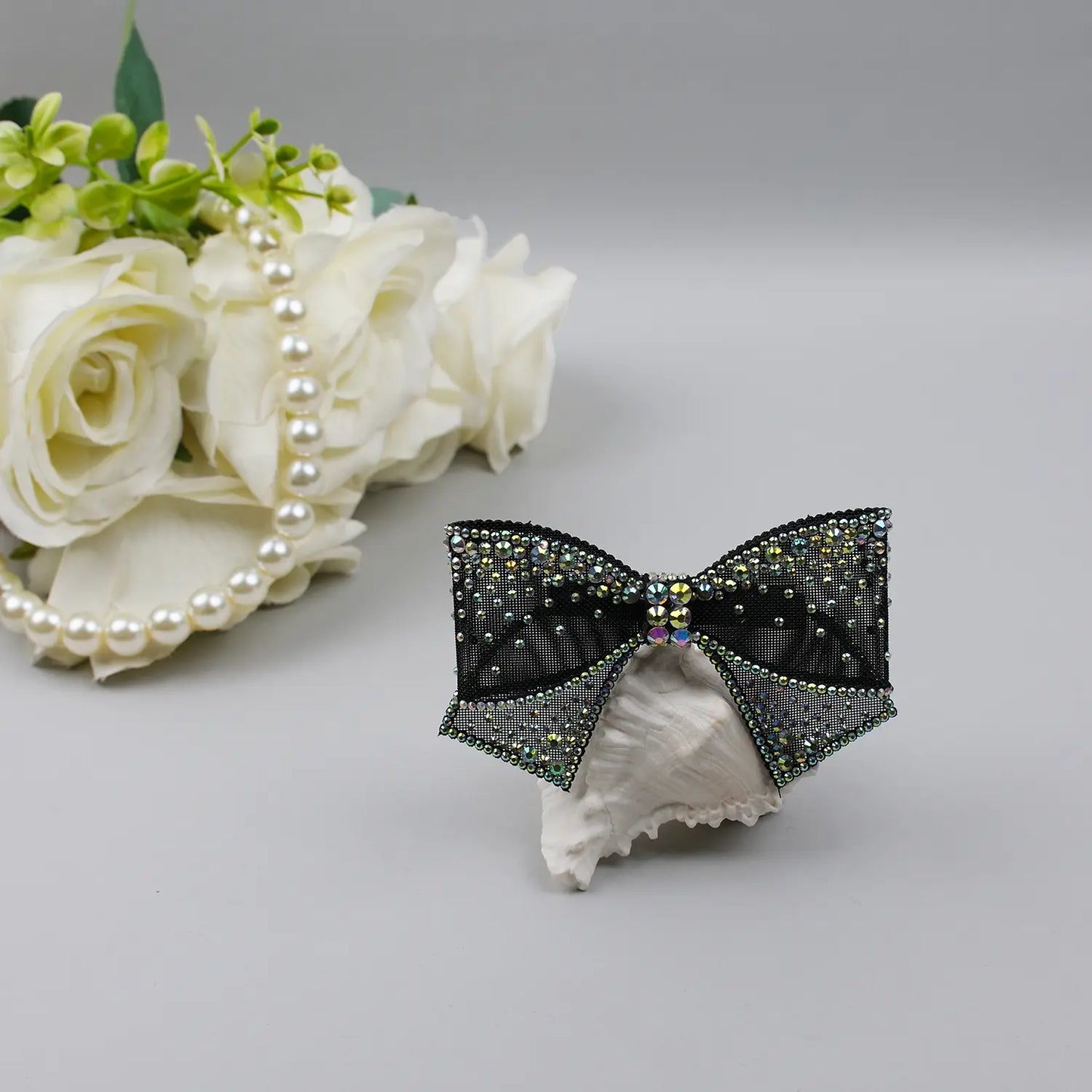 Rhinestone-Embellished Hair Bow Clip – Sparkly Party Hair Accessory