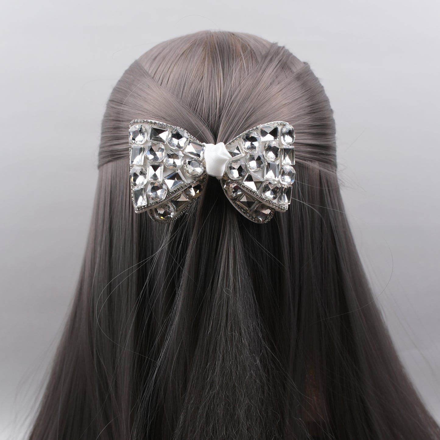 Embellished Square-Stone Hair Bow Clip – Designed for Elegant Styling