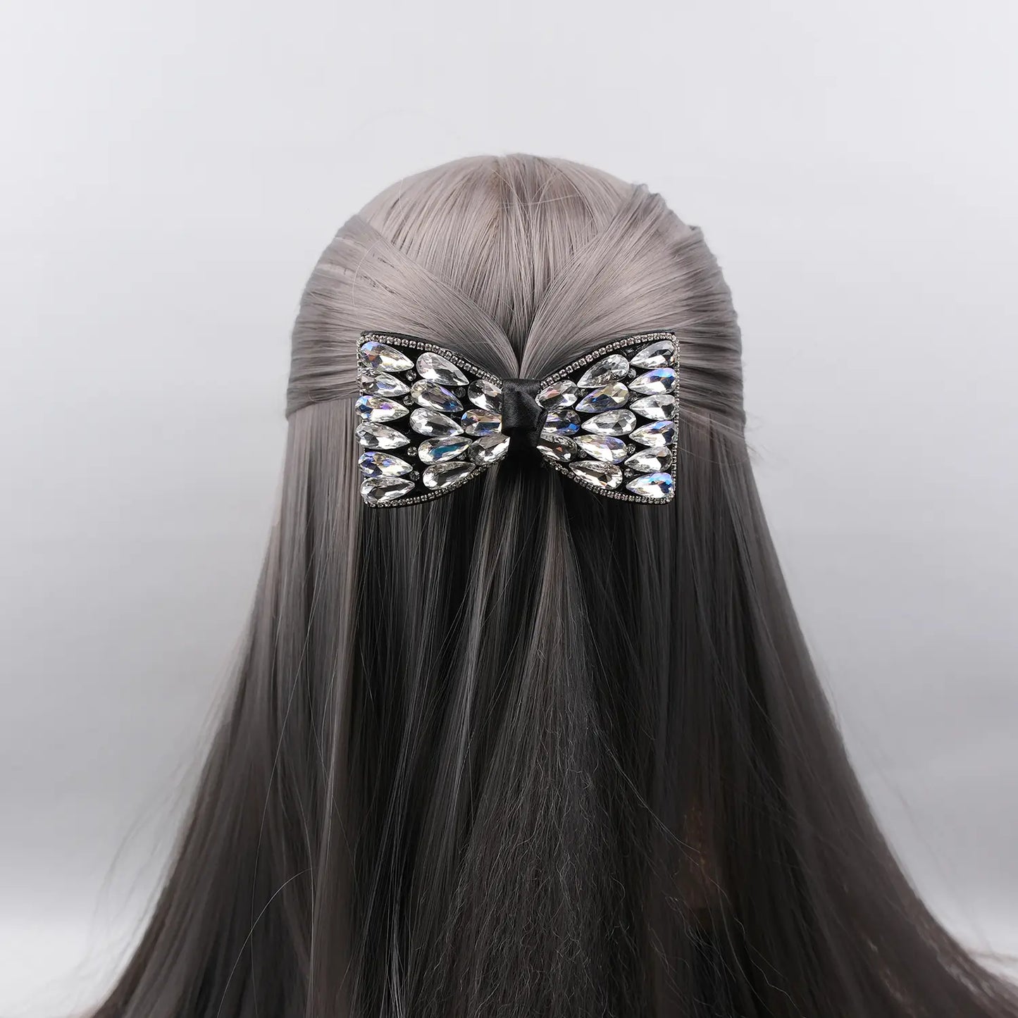 Embellished Leaf-Cut Hair Bow Clip – Elegant Party Accessory